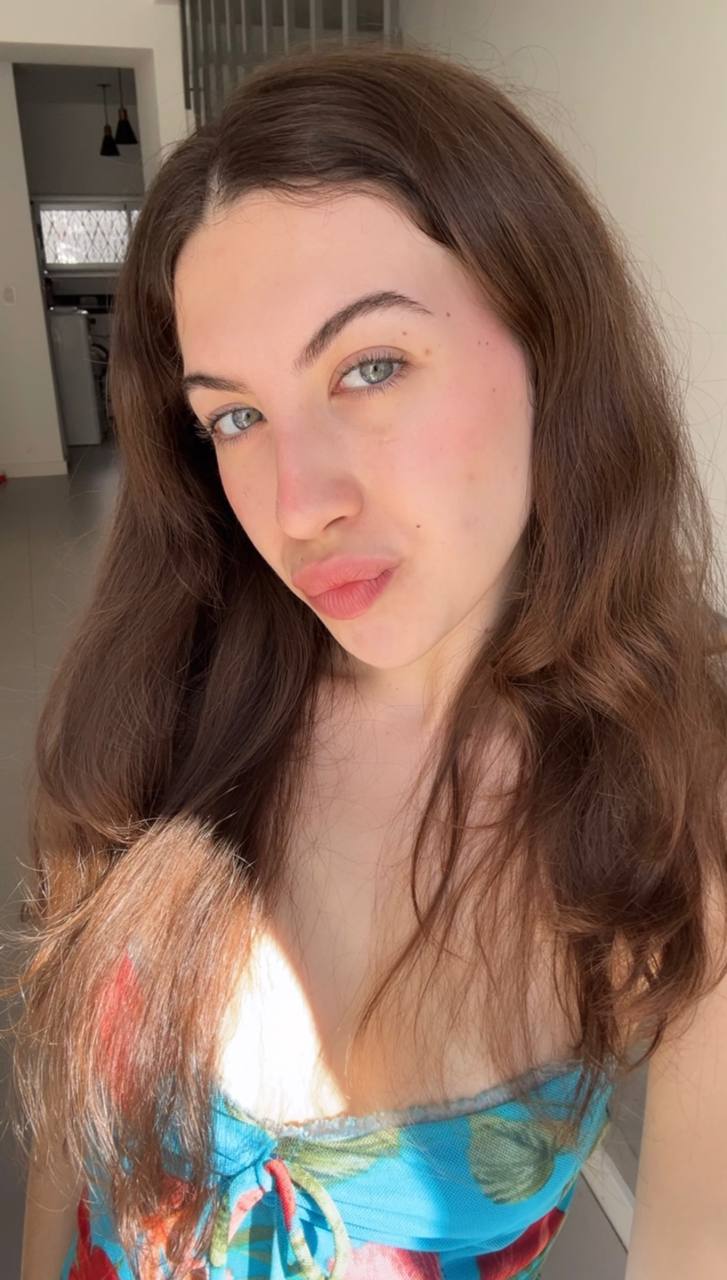 Nude girl Amber in Ibadan