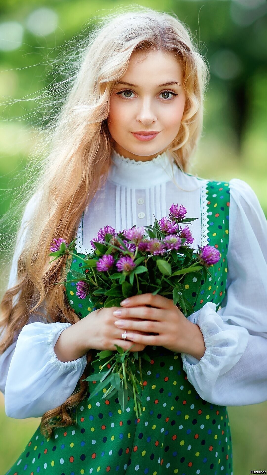 Girls in Slavic costumes in Ibadan