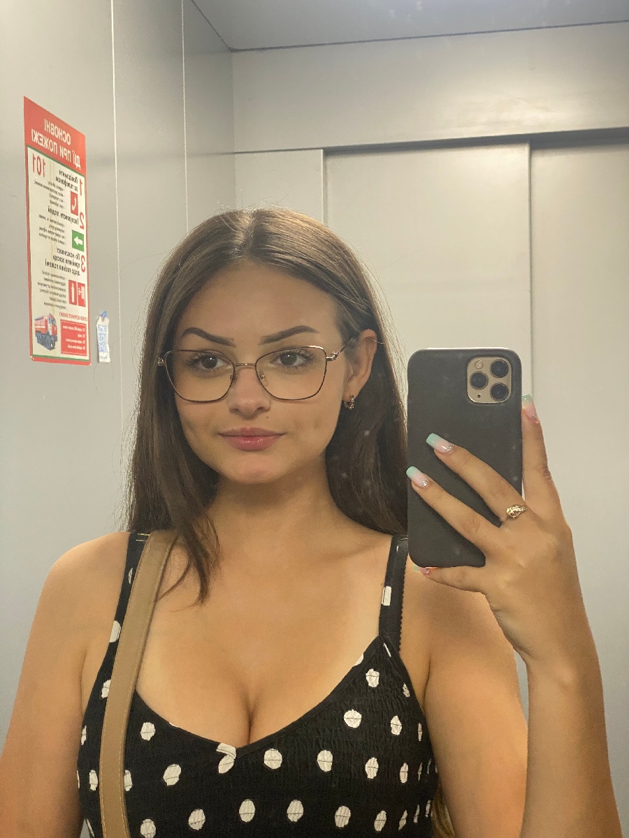 Sexy model Stacy in Ibadan